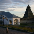 Власьевская башня Псковского кремля (XIV в.)